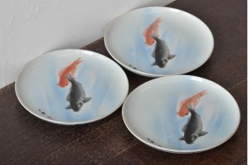 明治〜大正　鯉の図　図変わり6寸印判皿3枚(中皿)(R-044222)