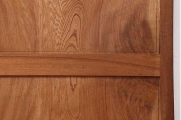 アンティーク建具　大正昭和初期　総ケヤキ材一枚板!　漆塗り　力強い杢目が魅力の板戸2枚セット(帯戸、引き戸、建具)(R-044236)