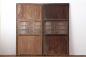 アンティーク建具　和製アンティーク　明治大正期　和モダンスタイルにぴったりな格子帯戸2枚セット　(R-044240)