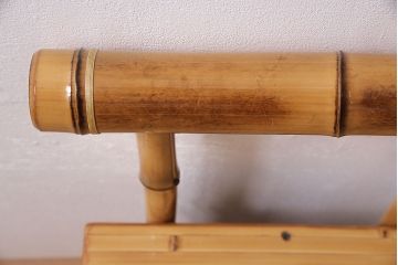 中古　梅里竹芸　素朴で温かみを感じる竹製のチェア(椅子、飾り台)(R-044246)