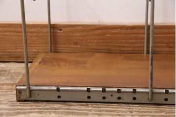 レトロ雑貨　和製ビンテージ　昭和中期　タモ材　レトロな雰囲気漂う本立て(ブックエンド)(R-044248)