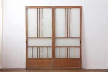 レトロ建具　すりガラス入り　昭和レトロな雰囲気漂うガラス戸2枚セット(引き戸、建具)(R-044254)
