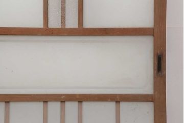 レトロ建具　すりガラス入り　昭和レトロな雰囲気漂うガラス戸2枚セット(引き戸、建具)(R-044254)