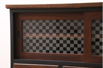 アンティーク家具　昭和初期　当店オリジナルガラス・市松模様　ペイント　メンズライクの空間におすすめなリメイクテレビ台(テレビボード、リビングボード、ローボード)(R-044275)