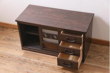 ラフジュ工房オリジナル　明治期　古建具リメイク　引き出し付き　すりガラス　和の趣溢れる佇まいが魅力的なローボード(収納棚、戸棚、テレビ台、テレビボード)(R-044277)