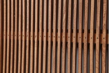 アンティーク建具　和製アンティーク　大正昭和初期　総栗材・腰板ケヤキ材　大珍品!　無双格子戸4枚セット(引き戸、建具)(R-044281)