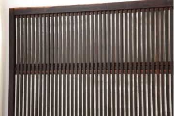 アンティーク建具　和製アンティーク　大正期　裏障子付き　いぶされたような色合いが味わい深い格子戸4枚セット(ガラス帯戸、格子帯戸、引き戸、建具)(R-044286)