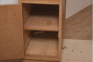 レトロ家具　昭和レトロ　昭和中期　様々な使い方ができるレトロモダンな両袖机(デスク、ワークデスク、サイドキャビネット、サイドチェスト、在宅用、在宅ワーク)(R-044289)