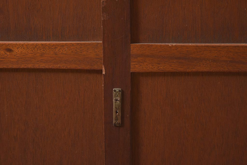 アンティーク家具　昭和中期　銀モールガラス入り　大型サイズのレトロな重ね戸棚(収納棚、食器棚、キャビネット)(R-044307)