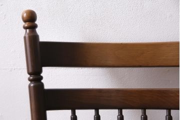 ヴィンテージ家具　和製ビンテージ　レア!TOYO FURNITURE(トーヨーファニチャー)製　ブナ材製のロッキングチェア(アームチェア)(R-044311)