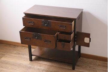 アンティーク家具　リメイク　棚付き　和洋問わずに取り入れやすい庄内箪笥箪笥サイドボード(時代箪笥、衣装箪笥、チェスト)(R-044313)