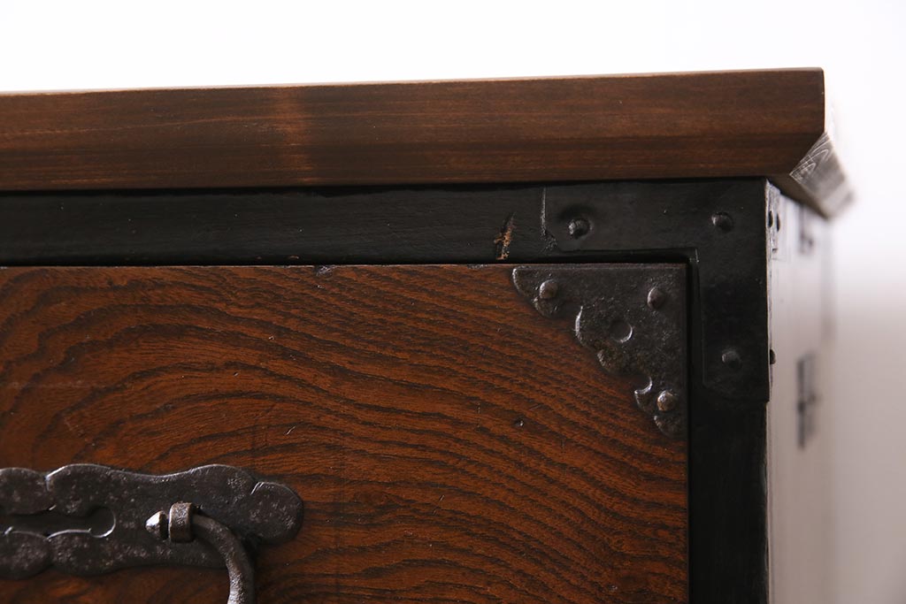 アンティーク家具　リメイク　棚付き　和洋問わずに取り入れやすい庄内箪笥箪笥サイドボード(時代箪笥、衣装箪笥、チェスト)(R-044313)