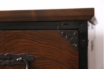 アンティーク家具　リメイク　棚付き　和洋問わずに取り入れやすい庄内箪笥箪笥サイドボード(時代箪笥、衣装箪笥、チェスト)(R-044313)