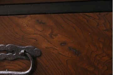 アンティーク家具　リメイク　棚付き　和洋問わずに取り入れやすい庄内箪笥箪笥サイドボード(時代箪笥、衣装箪笥、チェスト)(R-044313)