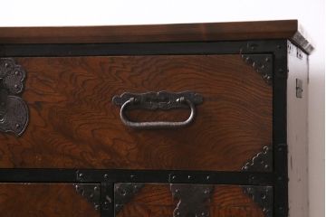 アンティーク家具　リメイク　棚付き　和洋問わずに取り入れやすい庄内箪笥箪笥サイドボード(時代箪笥、衣装箪笥、チェスト)(R-044313)