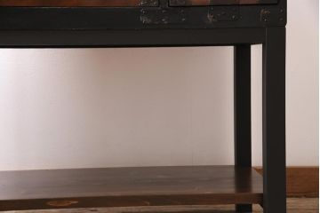 アンティーク家具　リメイク　棚付き　和洋問わずに取り入れやすい庄内箪笥箪笥サイドボード(時代箪笥、衣装箪笥、チェスト)(R-044313)