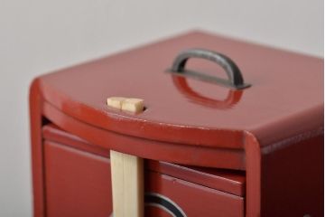 アンティーク雑貨　昭和初期　レトロな木製弁当箱(遊山箱、野弁当箱、重箱、漆器)(R-044319)