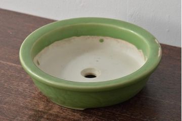 大正〜昭和初期　古い青磁植木鉢(彫刻、陽刻)(R-044326)