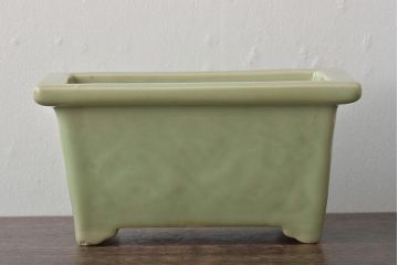 大正〜昭和初期　古い青磁植木鉢(彫刻、陽刻)(R-044330)