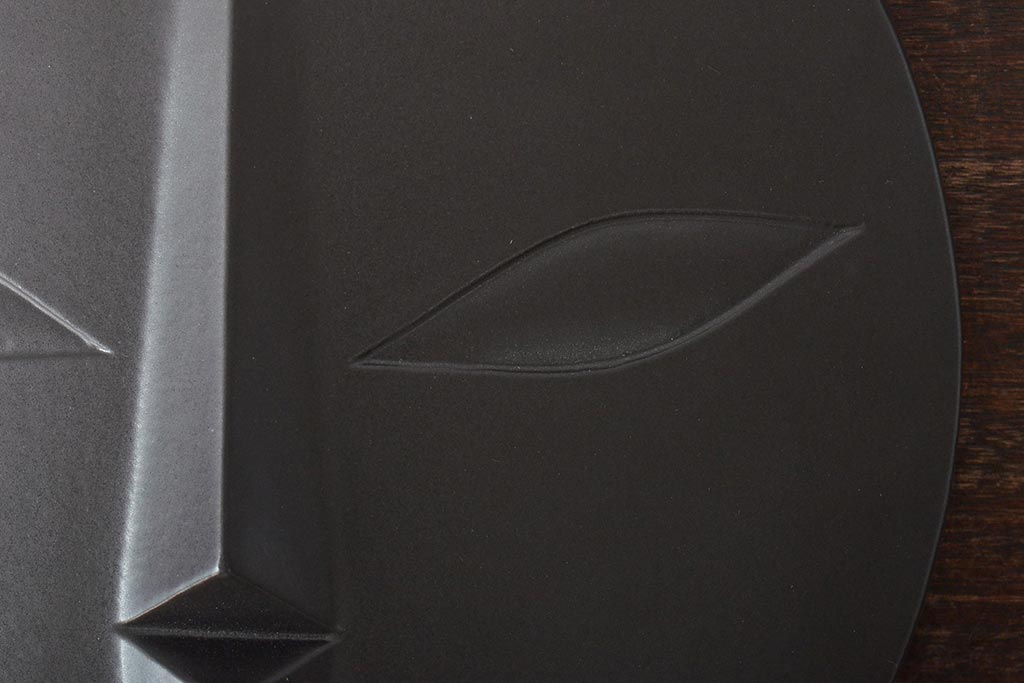 岡本太郎　太陽の顔　黒い太陽　大阪万博(共箱)(R-044332)