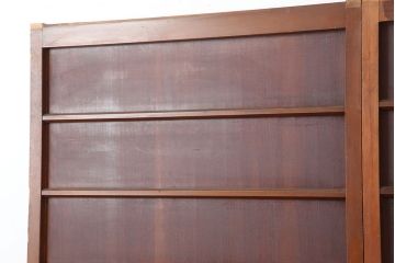 アンティーク建具　大正昭和初期　赤みがかった古い木の風合いが趣のある舞良戸2枚セット(板戸、引き戸)(R-044340)