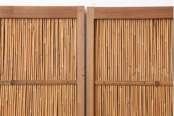 ビンテージ建具　昭和中期　和の風情を感じさせる御簾戸2枚セット(簾戸、簀戸、葭戸、夏障子、夏戸、葦戸)(R-044342)