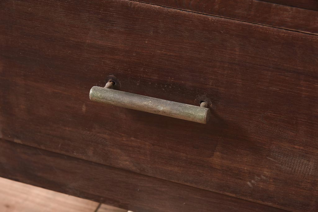 アンティーク家具　昭和初期　前面ケヤキ材　すっきりとした佇まいの和タンス(衣装箪笥、引き出し、チェスト)(R-044348)