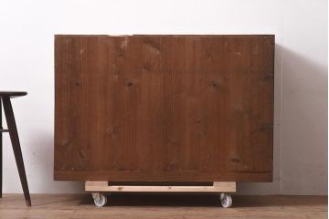 アンティーク家具　昭和初期　前面ケヤキ材　すっきりとした佇まいの和タンス(衣装箪笥、引き出し、チェスト)(R-044348)