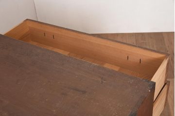 アンティーク家具　明治期　杉材　味のある風合いが魅力の和タンス(衣装箪笥、引き出し)(R-044351)