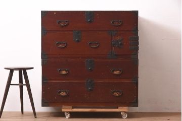 アンティーク家具　明治期　ヒノキ材　赤みがかった色合いが趣のある重ね箪笥(和箪笥、衣装箪笥、引き出し、チェスト)(R-044352)