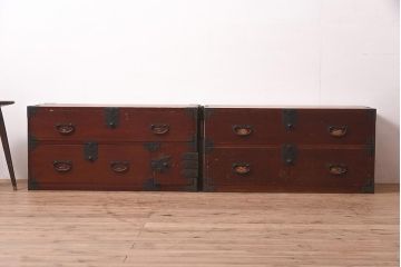 アンティーク家具　明治期　ヒノキ材　赤みがかった色合いが趣のある重ね箪笥(和箪笥、衣装箪笥、引き出し、チェスト)(R-044352)