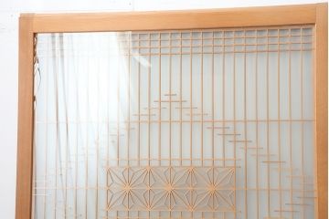 中古　昭和後期　角麻文様　すりガラス　明るい和の空間を演出する組子ガラス戸4枚セット(引き戸、建具)(R-044359)