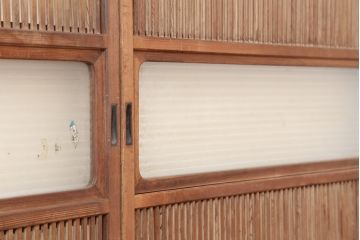 アンティーク建具　裏障子付き　銀モールガラス入り　和風の空間づくりにおすすめな格子戸4枚セット(ガラス帯戸、引き戸、建具)(R-044360)
