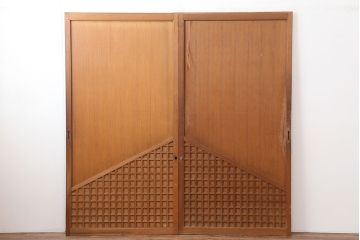 アンティーク建具　昭和中期　和モダンな空間演出におすすめな板戸2枚セット(引き戸、建具)(R-044363)