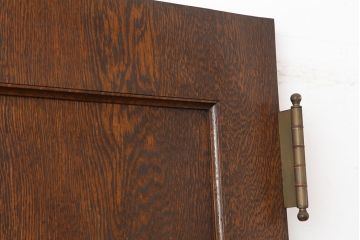 アンティーク建具　昭和初期　突き板仕上げ　独特な木目が目を引く木製ドア　(R-044365)