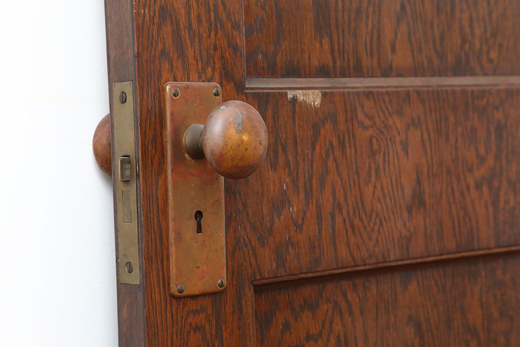 アンティーク建具　昭和初期　突き板仕上げ　独特な木目が目を引く木製ドア　(R-044365)