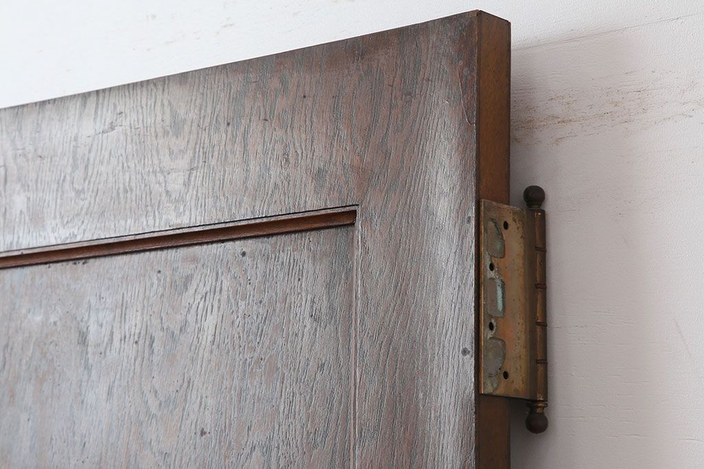 アンティーク建具　昭和初期　突き板仕上げ　独特な木目が目を引く木製ドア(木製扉)(R-044366)