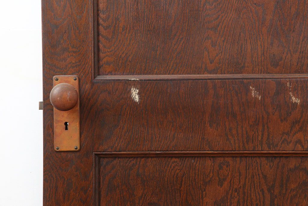 アンティーク建具　昭和初期　突き板仕上げ　独特な木目が目を引く木製ドア(木製扉)(R-044366)