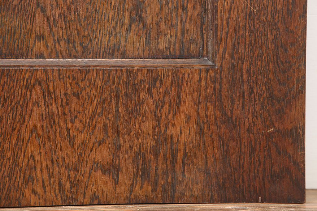 アンティーク建具　昭和初期　突き板仕上げ　独特な木目が目を引く木製ドア　(R-044367)