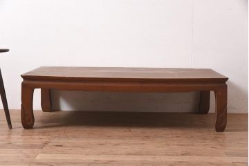 アンティーク家具　昭和中期　総栗材　優しげな雰囲気が魅力の座卓(ローテーブル、センターテーブル)(R-044371)
