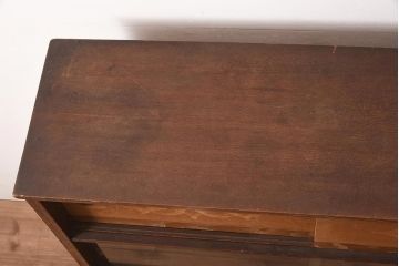 ビンテージ家具　和製ビンテージ　前面桑材貼り　和の風情漂う飾り棚(茶箪笥、茶棚、収納棚)(R-044375)
