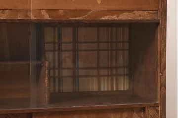 ビンテージ家具　和製ビンテージ　前面桑材貼り　和の風情漂う飾り棚(茶箪笥、茶棚、収納棚)(R-044375)
