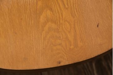 ビンテージ家具　昭和中期　タモ材　珍しいデザインのレトロな丸ちゃぶ台(座卓、折り畳みテーブル)(R-044376)