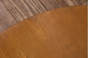 ビンテージ家具　昭和中期　タモ材　珍しいデザインのレトロな丸ちゃぶ台(座卓、折り畳みテーブル)(R-044376)