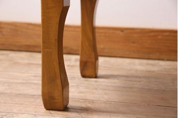 ビンテージ家具　昭和中期　タモ材　珍しいデザインのレトロな丸ちゃぶ台(座卓、折り畳みテーブル)(R-044376)