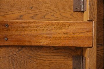 ビンテージ家具　昭和中期　タモ材　珍しいデザインのレトロな丸ちゃぶ台(座卓、折り畳みテーブル)(R-044376)