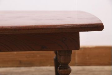 アンティーク家具　大正期　上手物!　総ケヤキ材　天板一枚板　挽き物脚が優美な印象の座卓(ちゃぶ台、ローテーブル、センターテーブル)(R-044379)