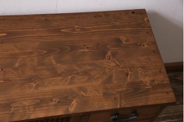 ラフジュ工房オリジナル　昭和中期　古建具リメイク　細かく繊細な格子戸が風情あるローボード(テレビボード、テレビ台、リビングボード)(R-044381)
