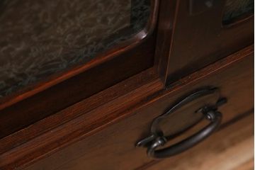 アンティーク家具　リメイク　三方ケヤキ材　高級感漂う上手物のローボード(テレビボード、テレビ台、リビングボード)(R-044383)