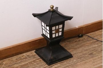 アンティーク照明　昭和期　リメイク　和の雰囲気づくりにおすすめの置き灯籠(灯篭、仏具)(R-044396)